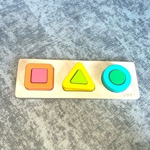 Lovevery Geo Shapes Puzzle